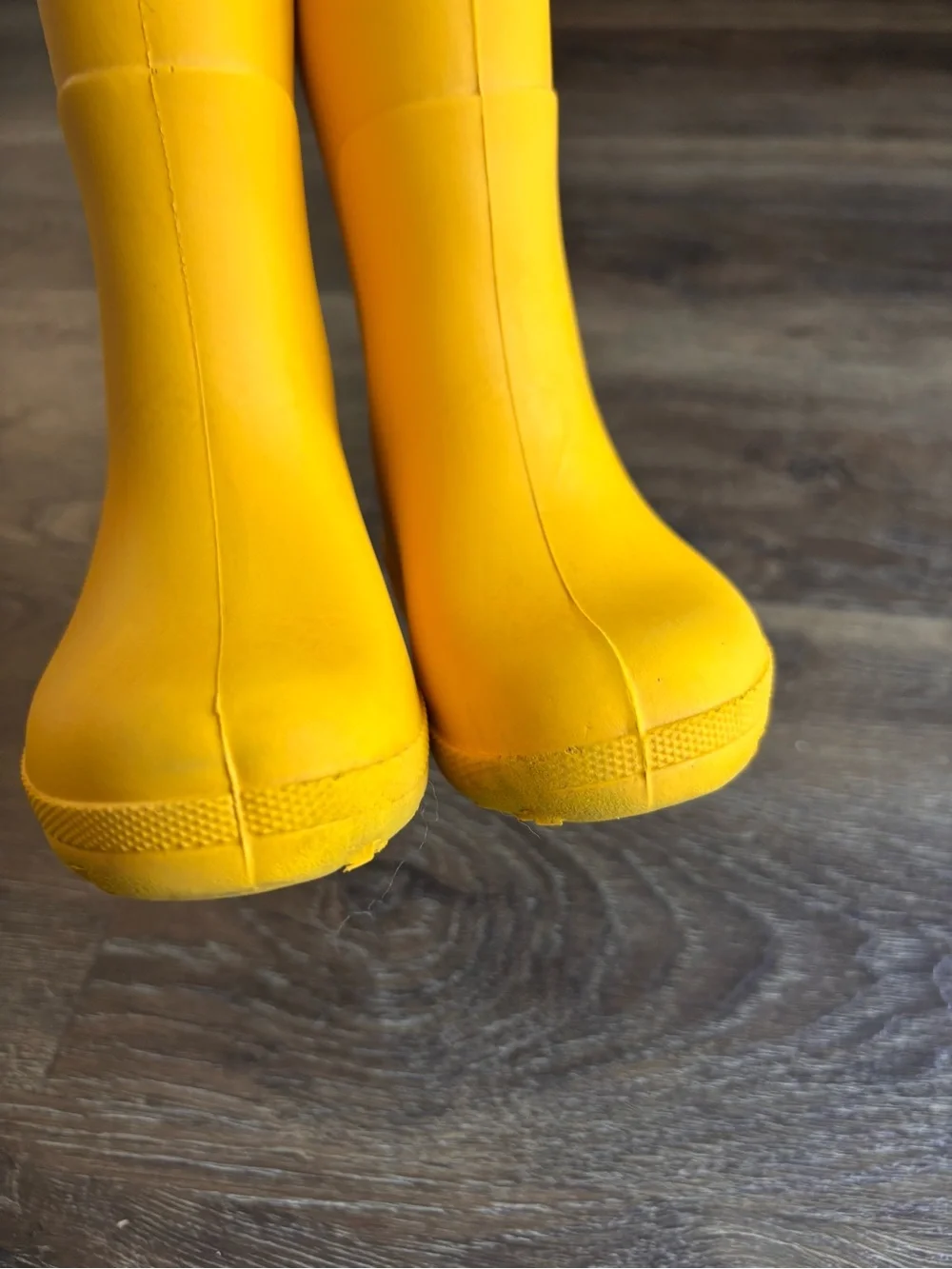 Totes Rainboots